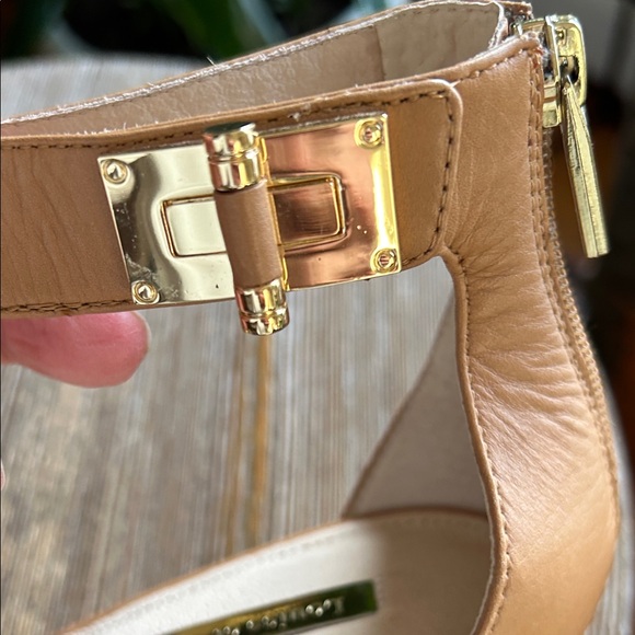 Louise et Cie Tan Heeled Sandals - Picture 4 of 10